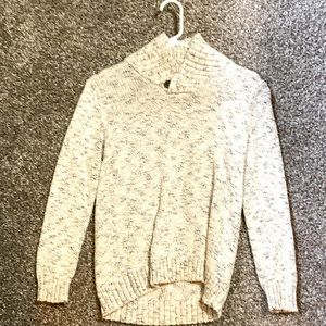 Urban Pipeline white sweater